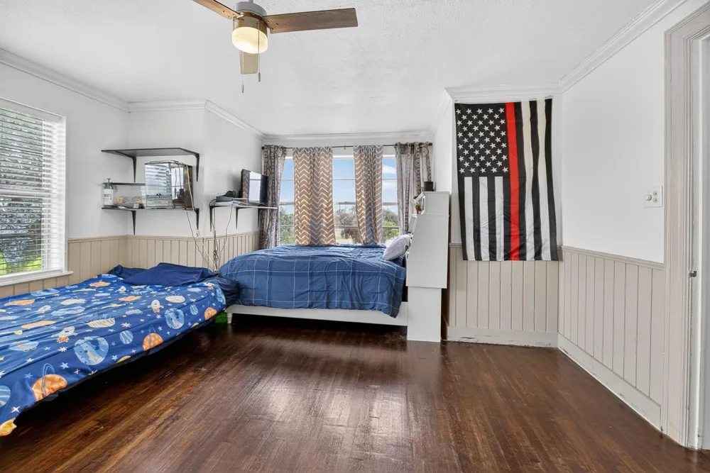 119 E Houston Street Refugio, TX 78377