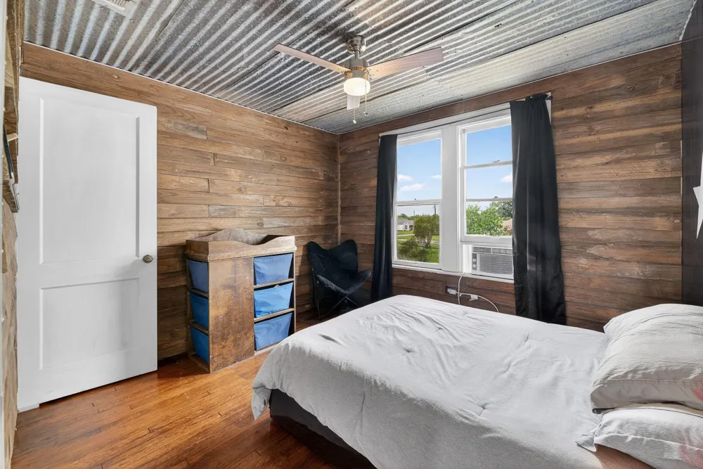 119 E Houston Street Refugio, TX 78377