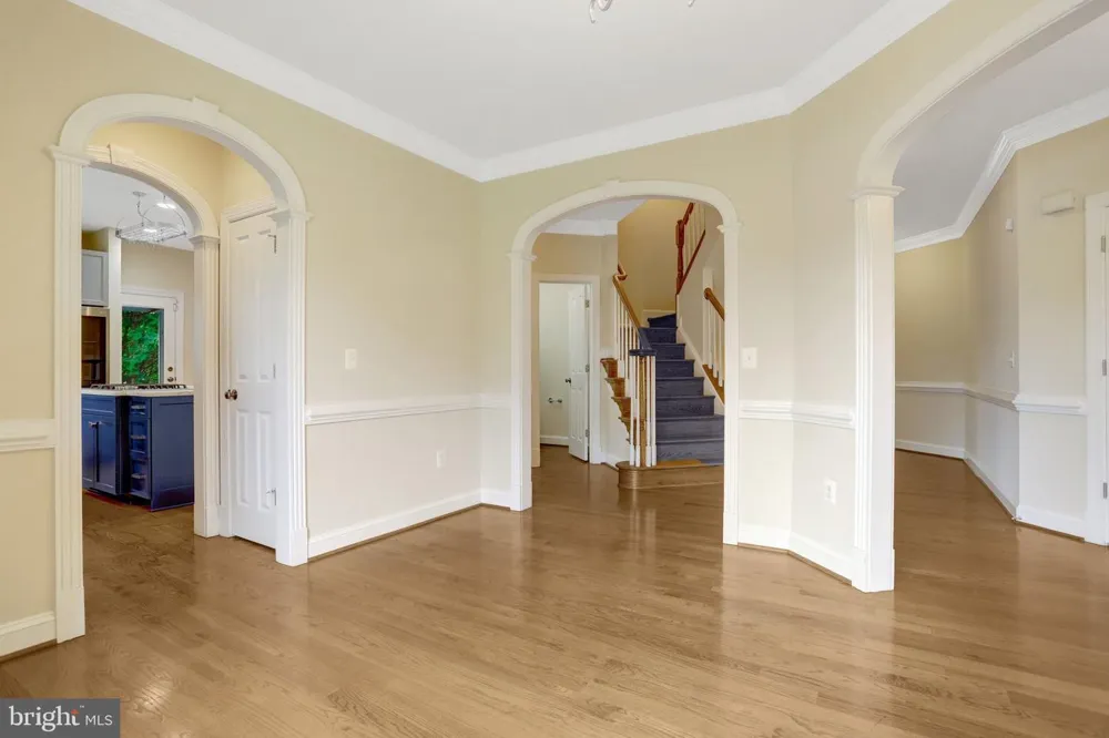 8311 MOUNT VERNON HIGHWAY Alexandria, VA 22309