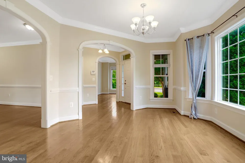 8311 MOUNT VERNON HIGHWAY Alexandria, VA 22309