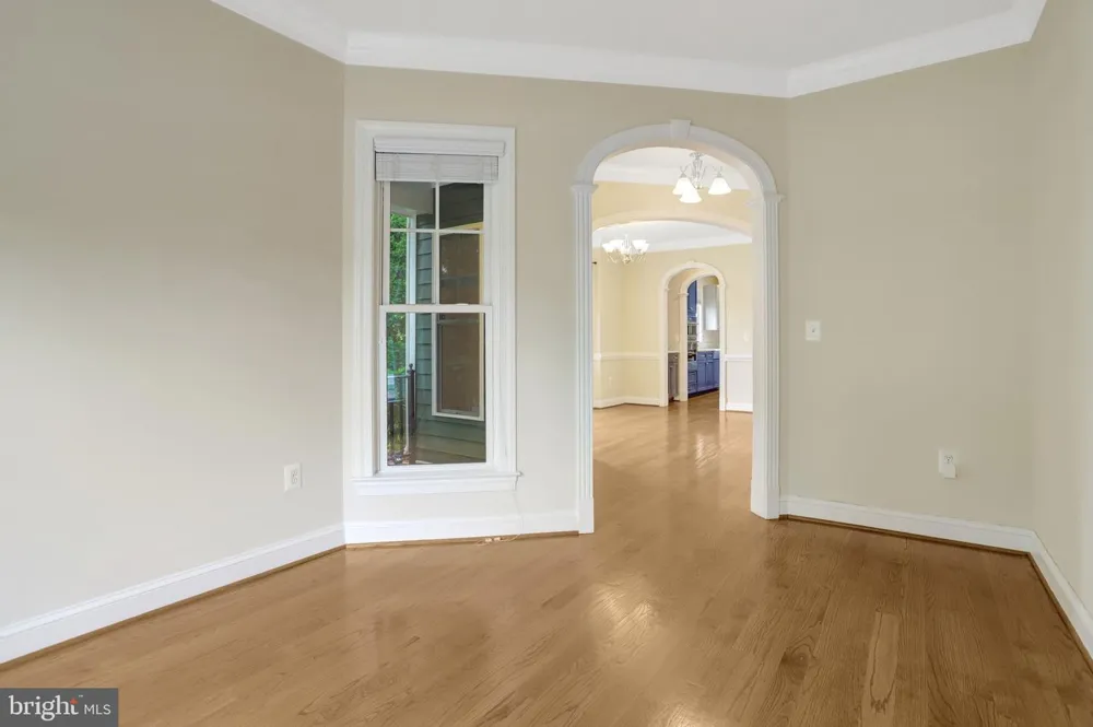 8311 MOUNT VERNON HIGHWAY Alexandria, VA 22309