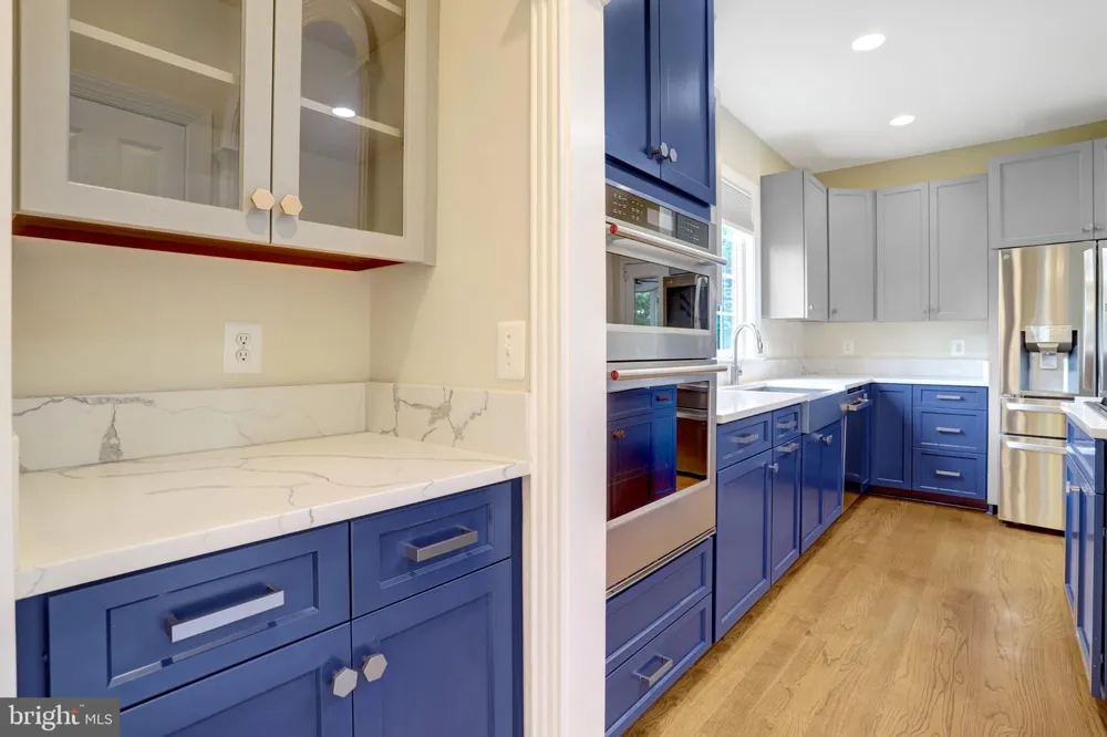 8311 MOUNT VERNON HIGHWAY Alexandria, VA 22309