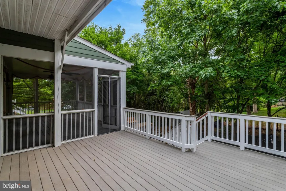8311 MOUNT VERNON HIGHWAY Alexandria, VA 22309
