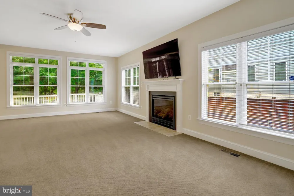 8311 MOUNT VERNON HIGHWAY Alexandria, VA 22309
