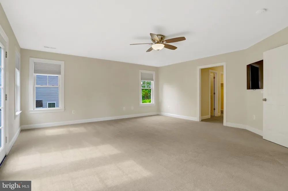 8311 MOUNT VERNON HIGHWAY Alexandria, VA 22309