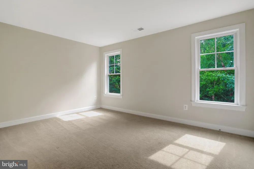 8311 MOUNT VERNON HIGHWAY Alexandria, VA 22309