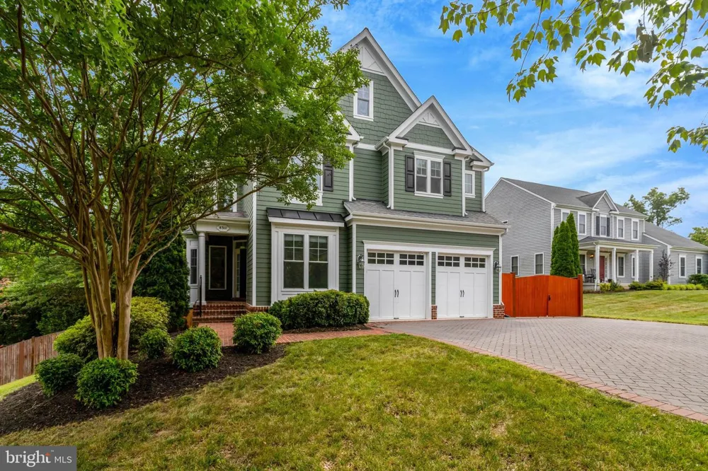 8311 MOUNT VERNON HIGHWAY Alexandria, VA 22309