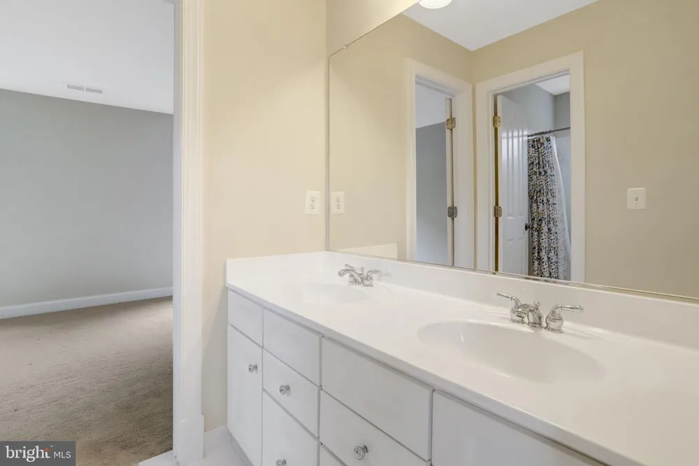 8311 MOUNT VERNON HIGHWAY Alexandria, VA 22309