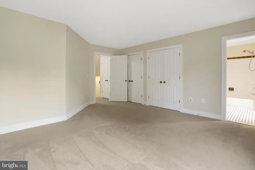 8311 MOUNT VERNON HIGHWAY Alexandria, VA 22309