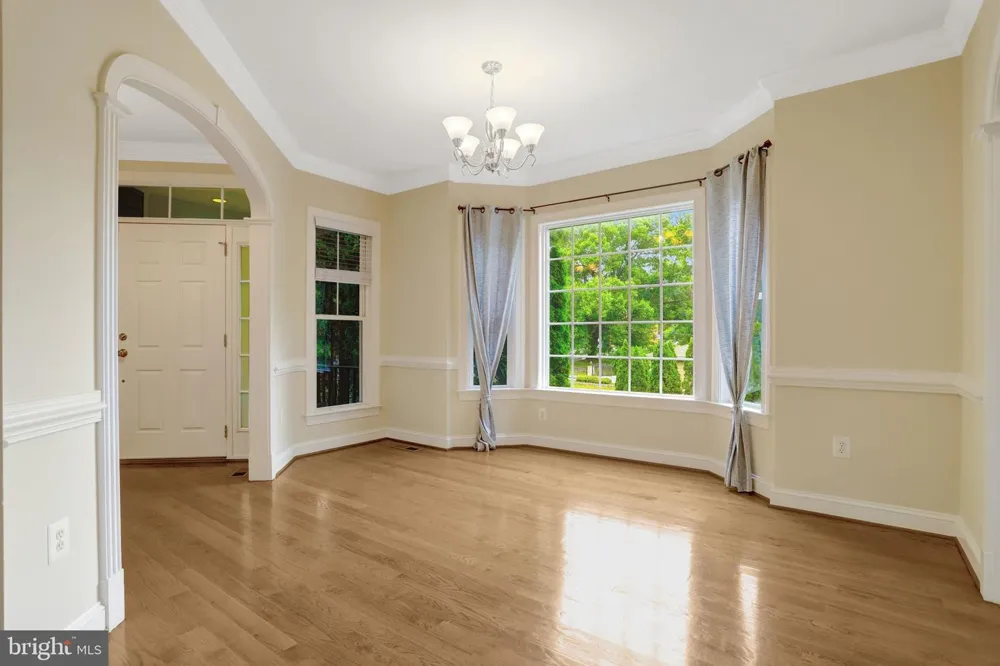 8311 MOUNT VERNON HIGHWAY Alexandria, VA 22309
