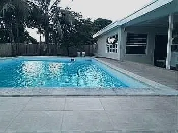 236 E 56th Street Hialeah, FL 33013