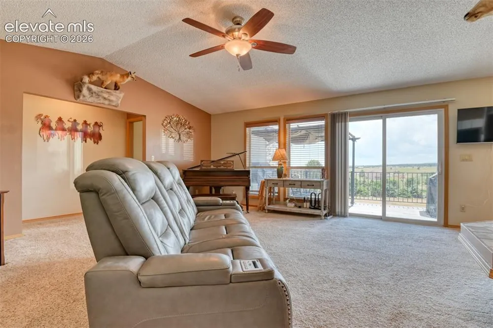 15680 Eastonville Road Elbert, CO 80106