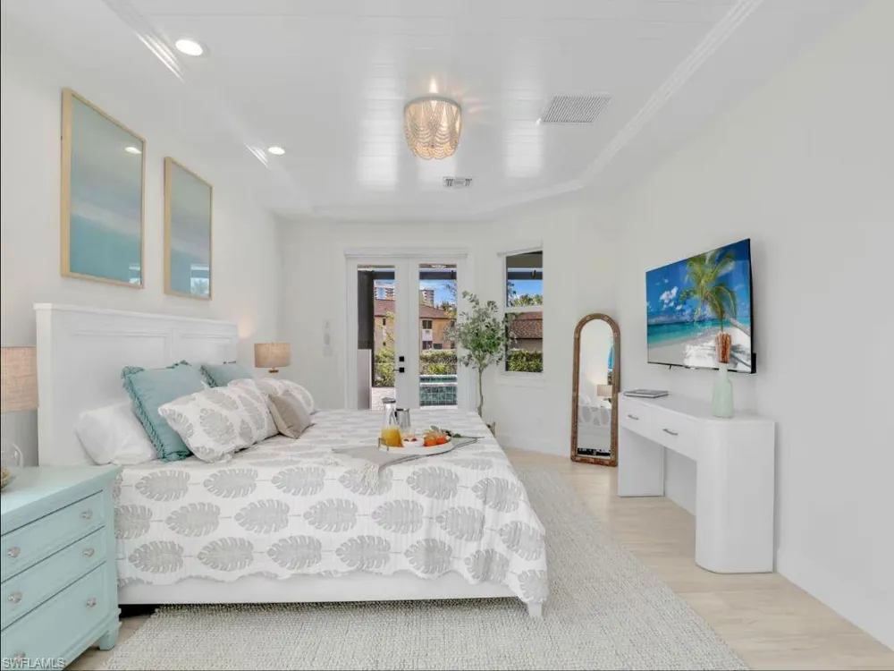 138 Greenbrier Street Marco Island, FL 34145