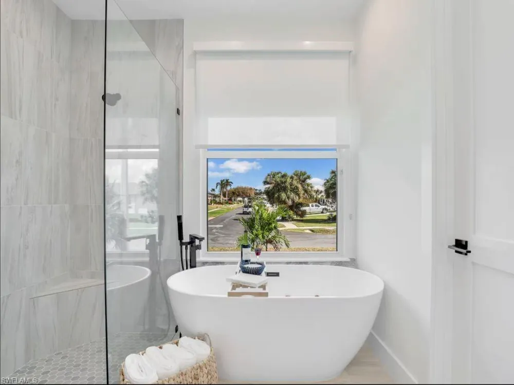 138 Greenbrier Street Marco Island, FL 34145