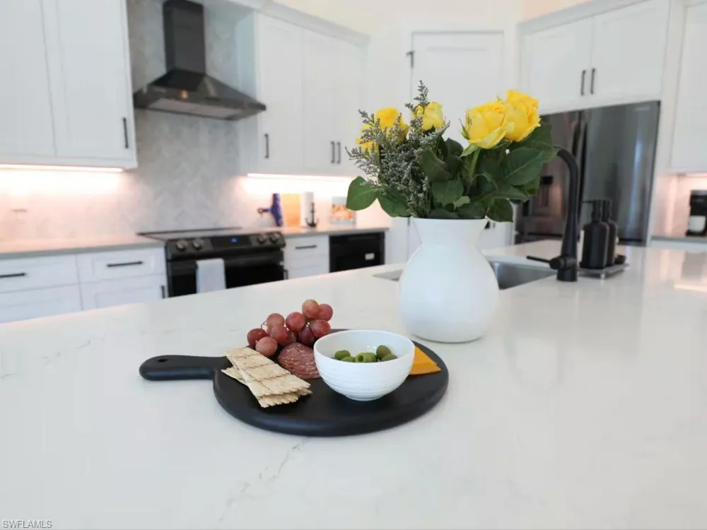 138 Greenbrier Street Marco Island, FL 34145