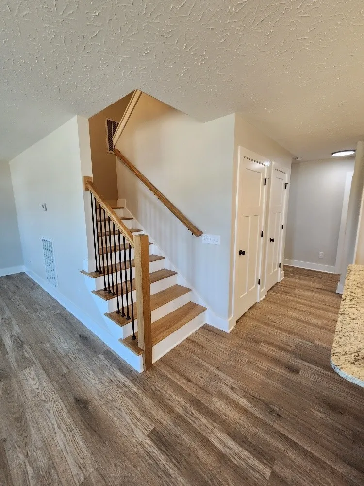 215 Scenic Ln Hartsville, TN 37074
