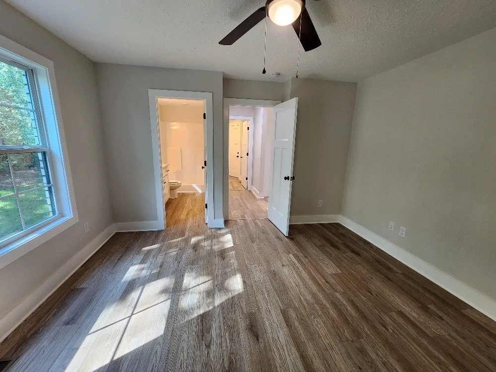 215 Scenic Ln Hartsville, TN 37074