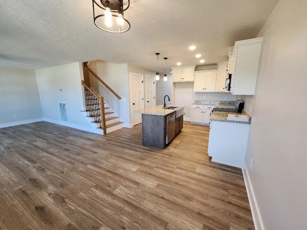 215 Scenic Ln Hartsville, TN 37074