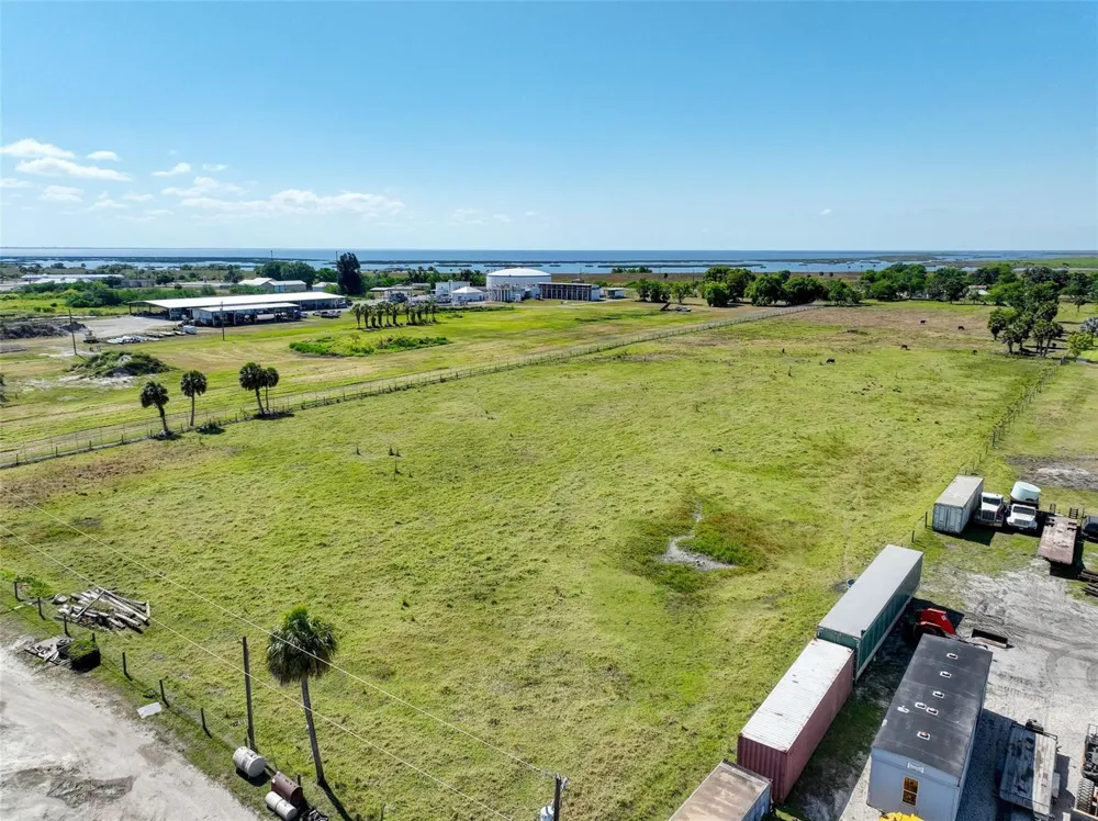 672 State Road 78 Okeechobee, FL 34974