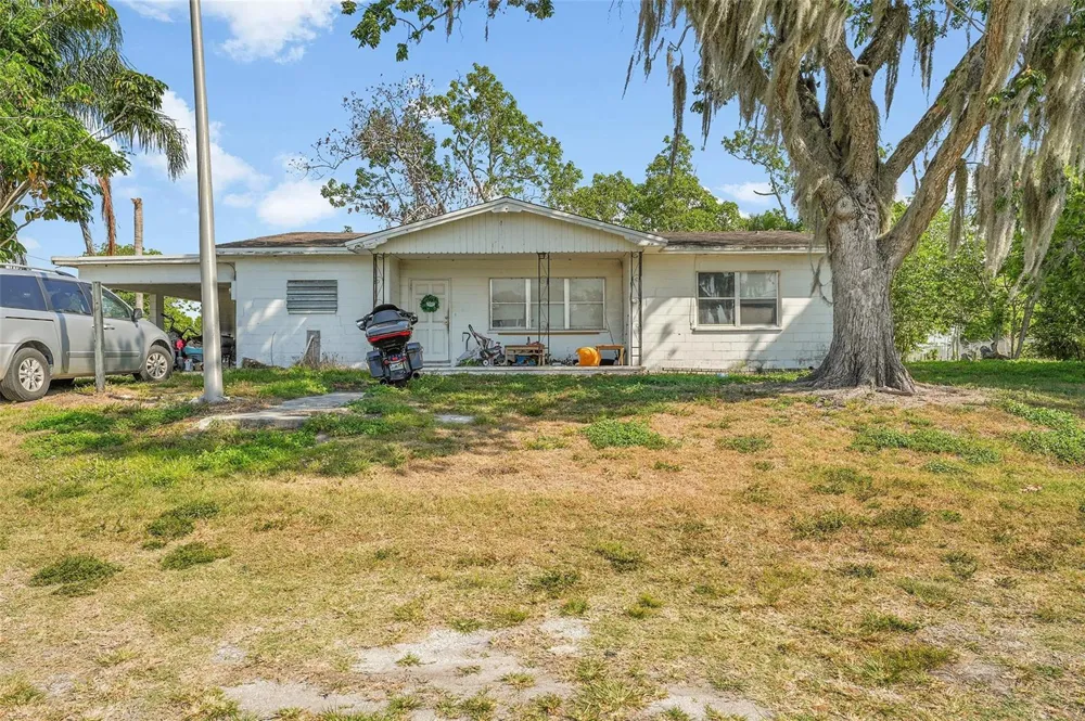 672 State Road 78 Okeechobee, FL 34974