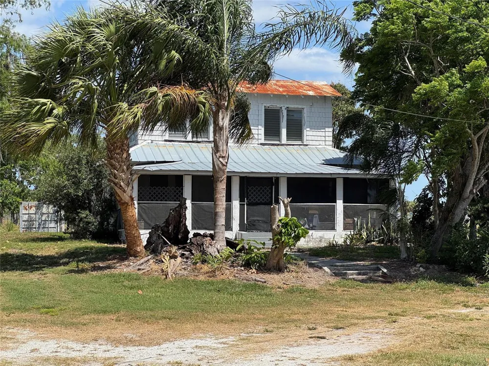 672 State Road 78 Okeechobee, FL 34974