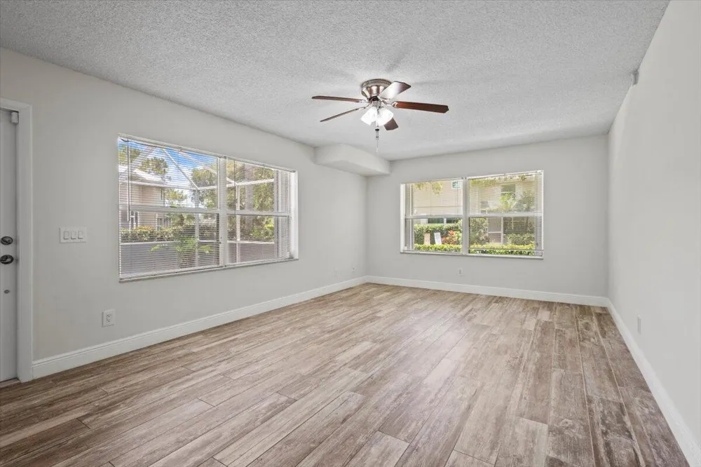 2846 SW Lakemont Place Palm City, FL 34990