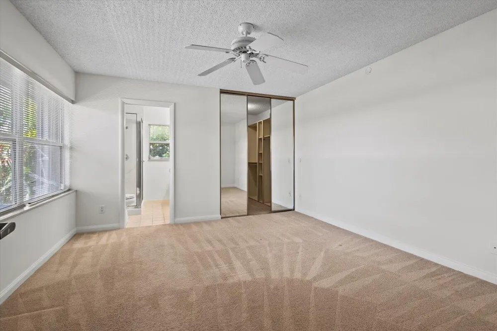 2846 SW Lakemont Place Palm City, FL 34990