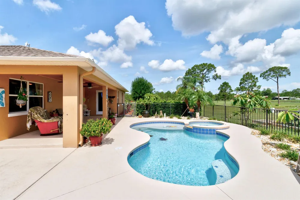13280 81st Street Fellsmere, FL 32948