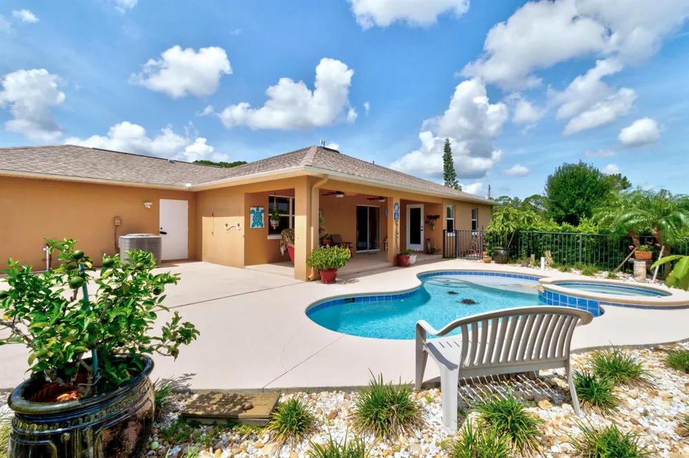 13280 81st Street Fellsmere, FL 32948