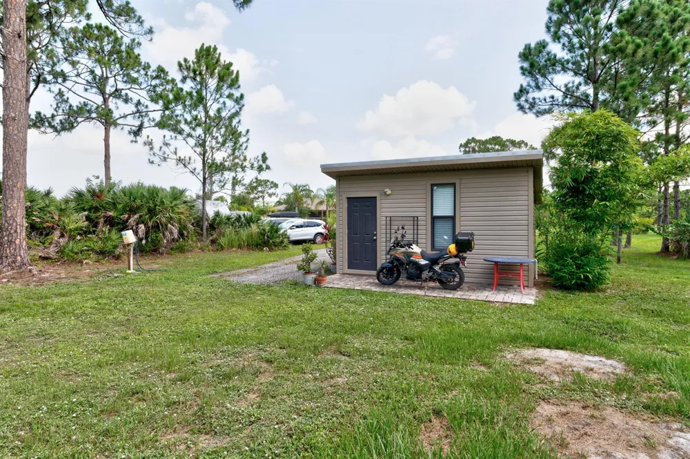 13280 81st Street Fellsmere, FL 32948