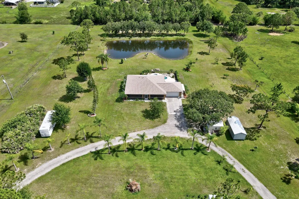 13280 81st Street Fellsmere, FL 32948