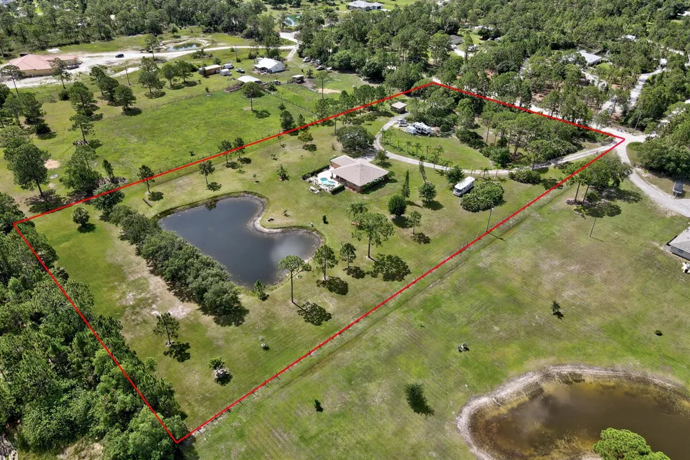 13280 81st Street Fellsmere, FL 32948