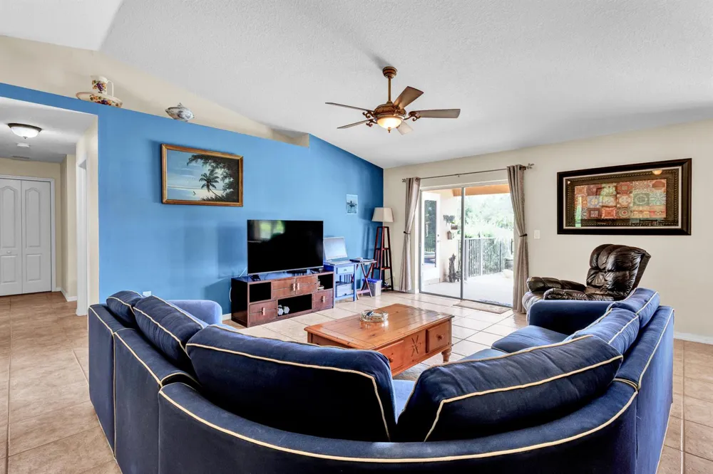 13280 81st Street Fellsmere, FL 32948
