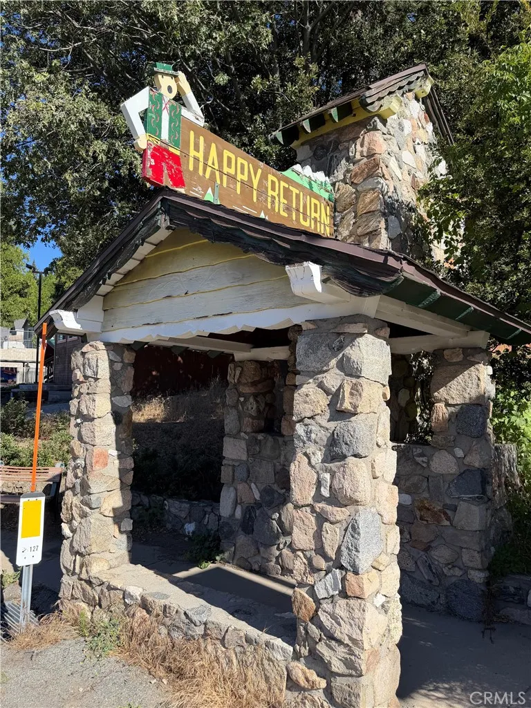 Lake Drive Crestline, CA 92325