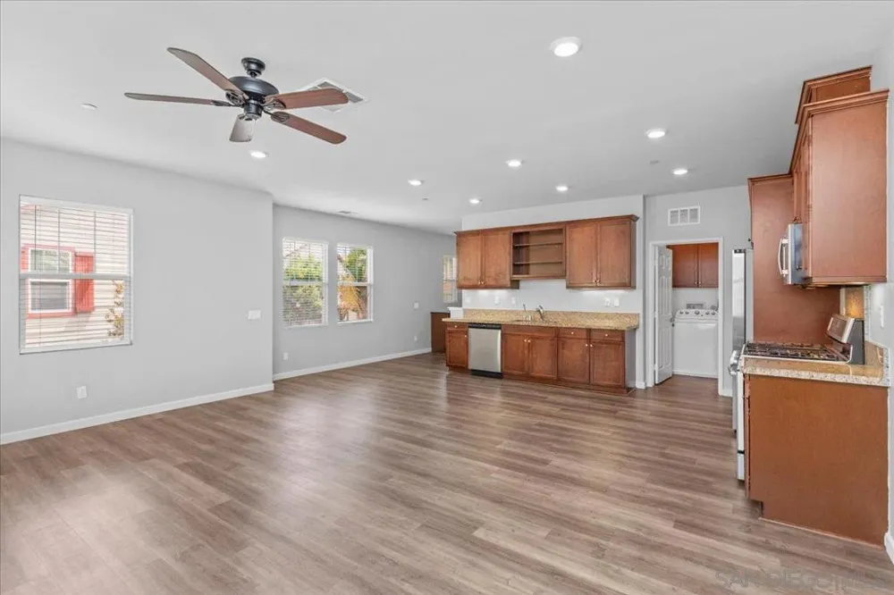 1541 Winter Lane #1 Chula Vista, CA 91915