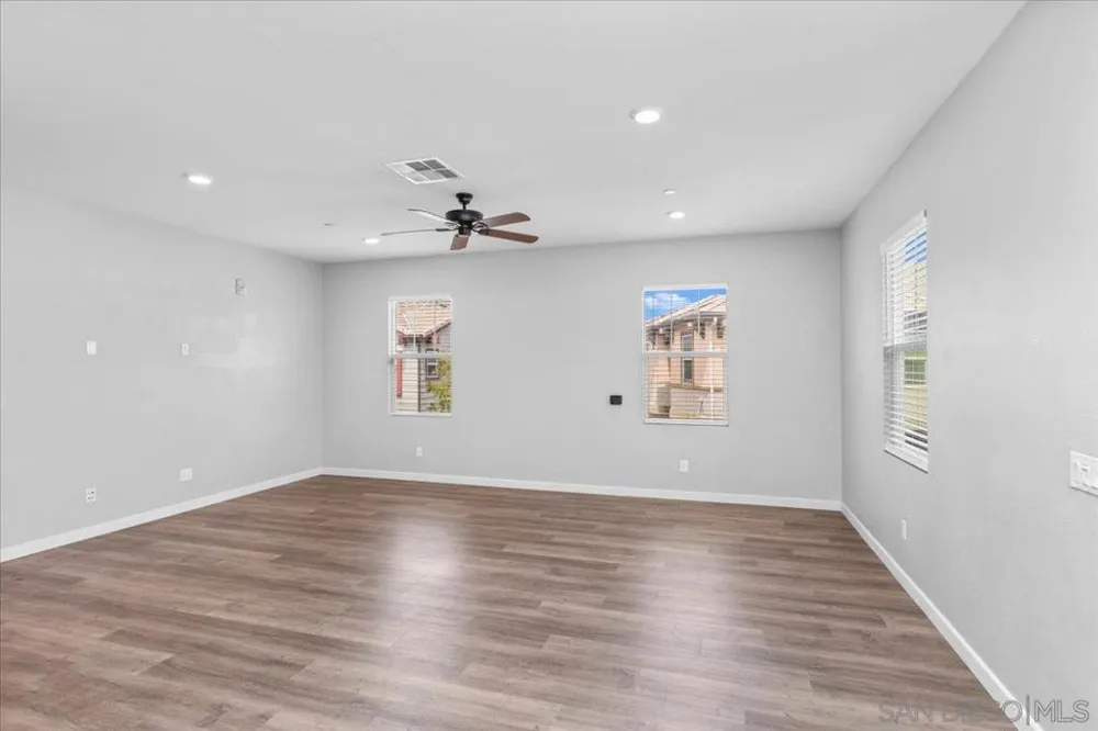 1541 Winter Lane #1 Chula Vista, CA 91915