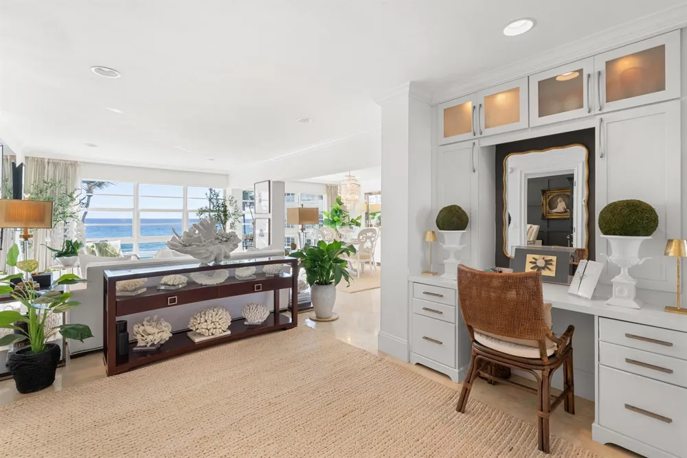 3851 Ocean Boulevard #307-308 Gulf Stream, FL 33483
