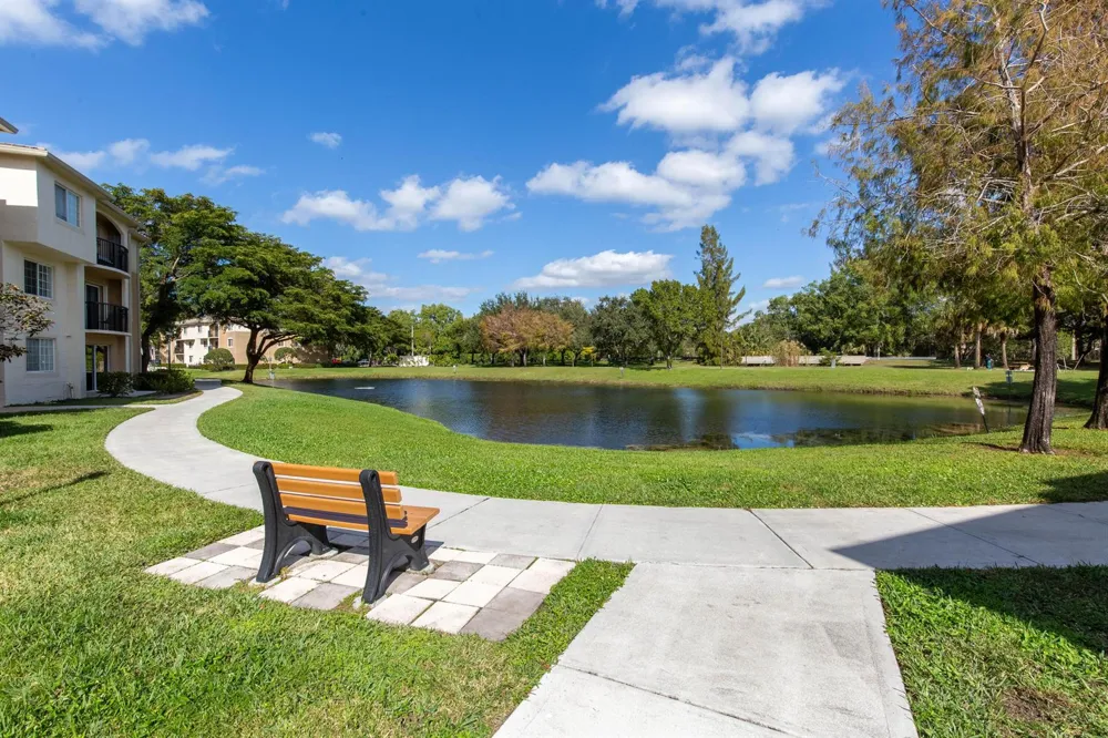 1100 Crestwood Court S #1110 Royal Palm Beach, FL 33411