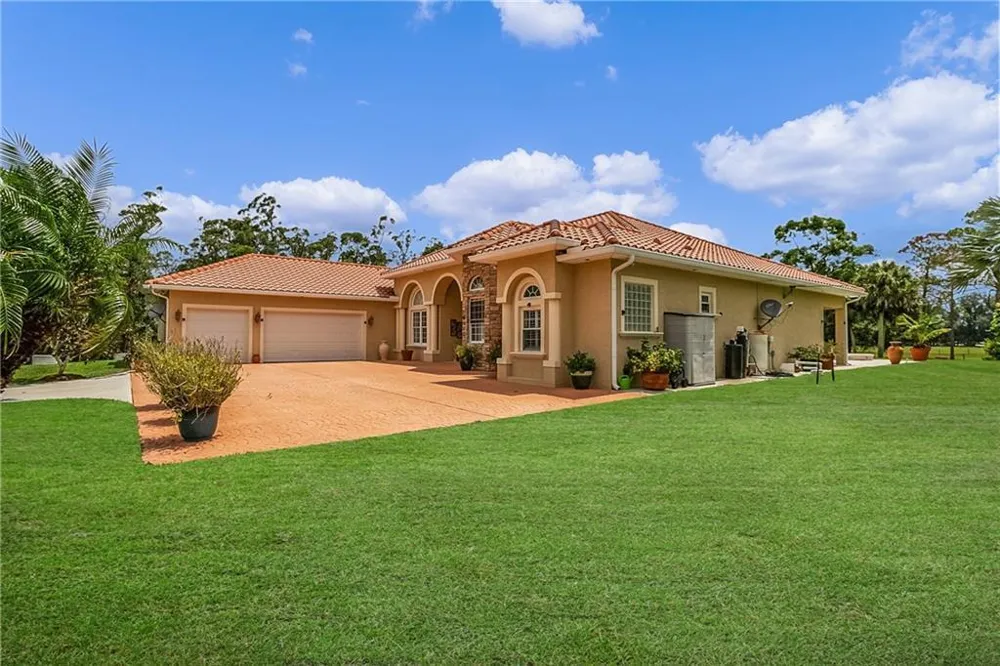 10750 146th Avenue Fellsmere, FL 32948