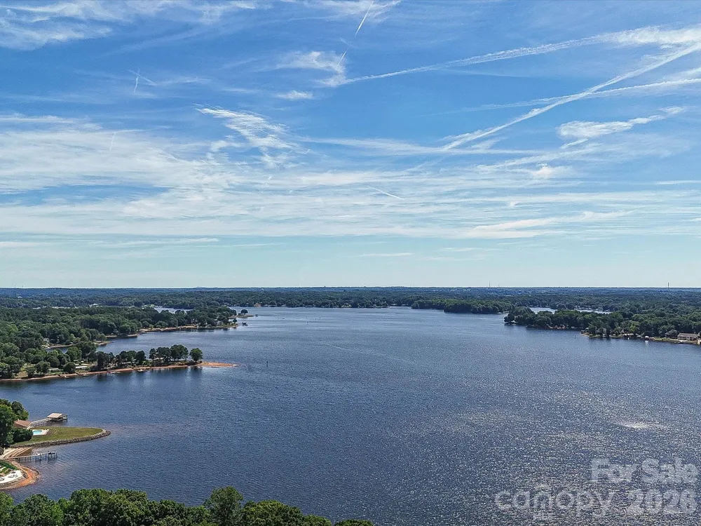 8793 Peninsula Drive Terrell, NC 28682