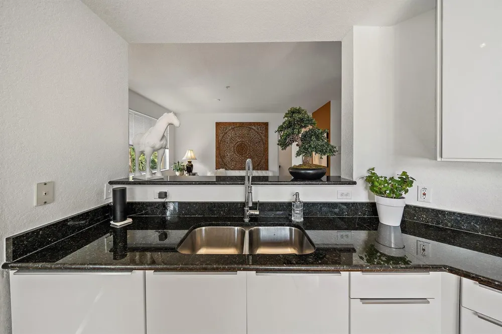 11011 Legacy 306 Lane #306 Palm Beach Gardens, FL 33410