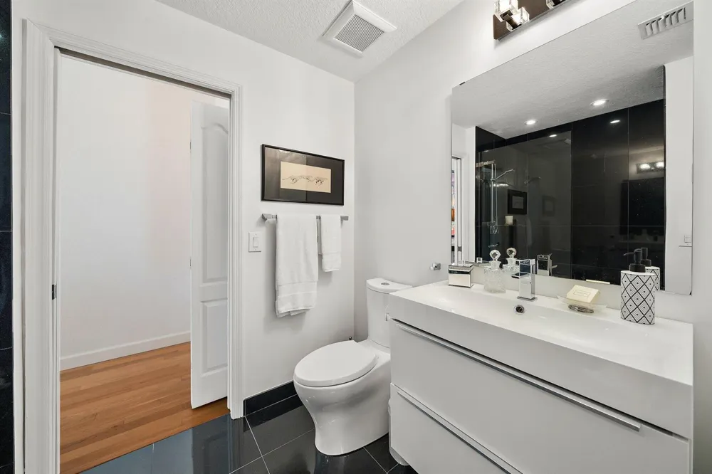 11011 Legacy 306 Lane #306 Palm Beach Gardens, FL 33410