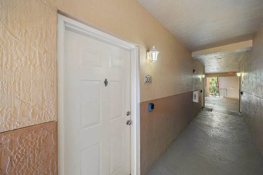11011 Legacy 306 Lane #306 Palm Beach Gardens, FL 33410