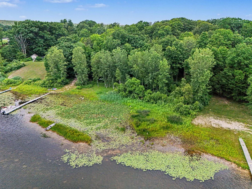 5456 W Ridge Drive Ludington, MI 49431