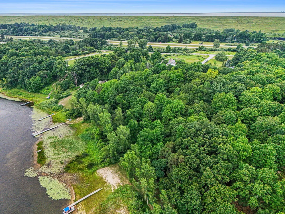 5456 W Ridge Drive Ludington, MI 49431