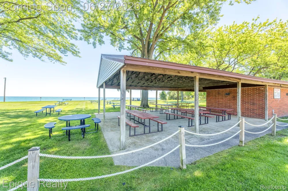 7520 Sunset Boulevard Worth Township, MI 48450