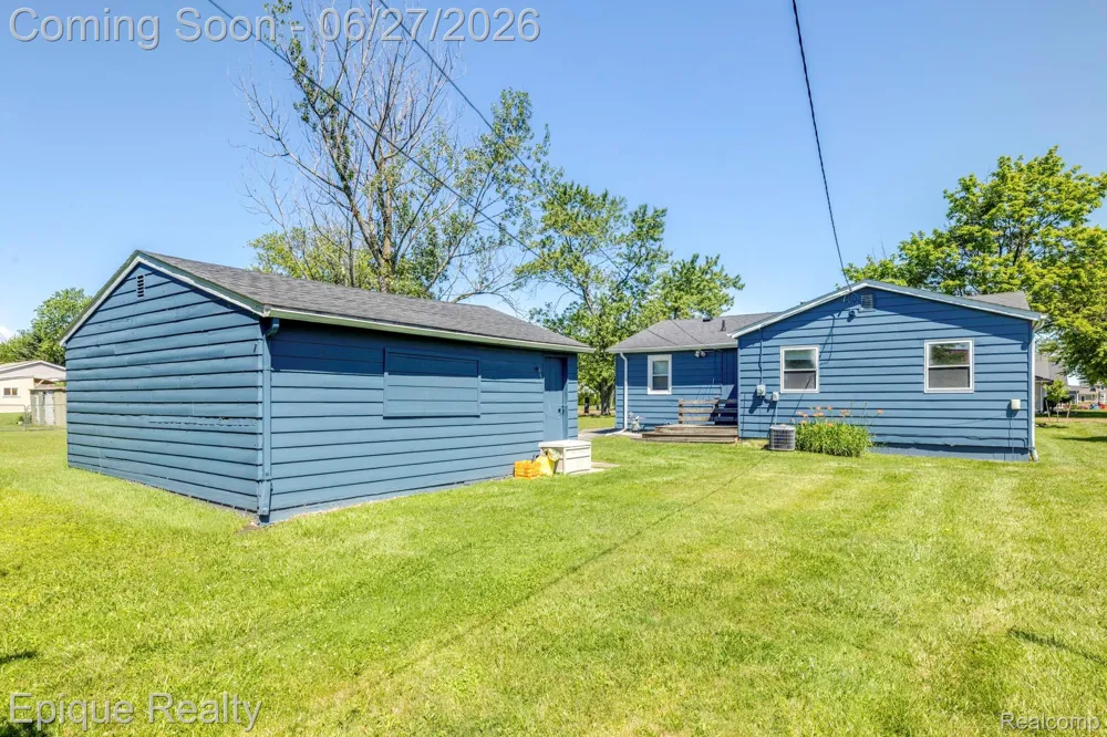 7520 Sunset Boulevard Worth Township, MI 48450