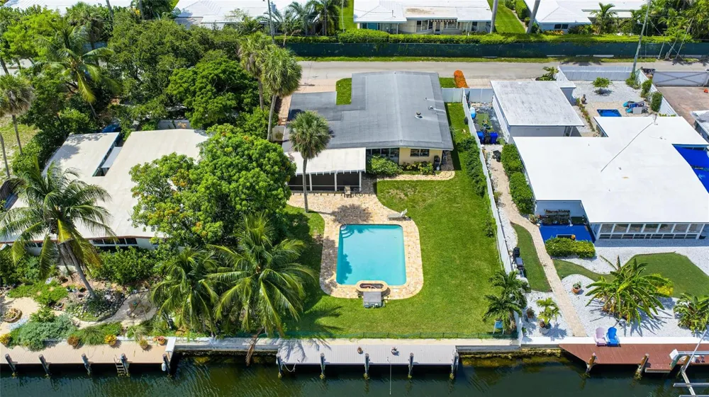 7 Sunset Lane Lauderdale By The Sea, FL 33062