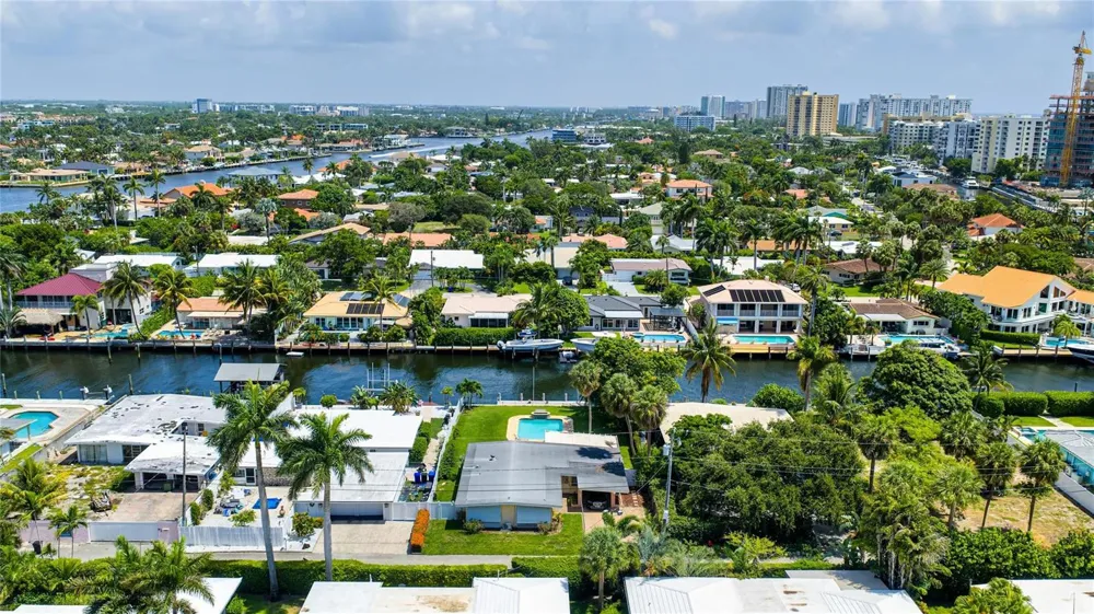 7 Sunset Lane Lauderdale By The Sea, FL 33062