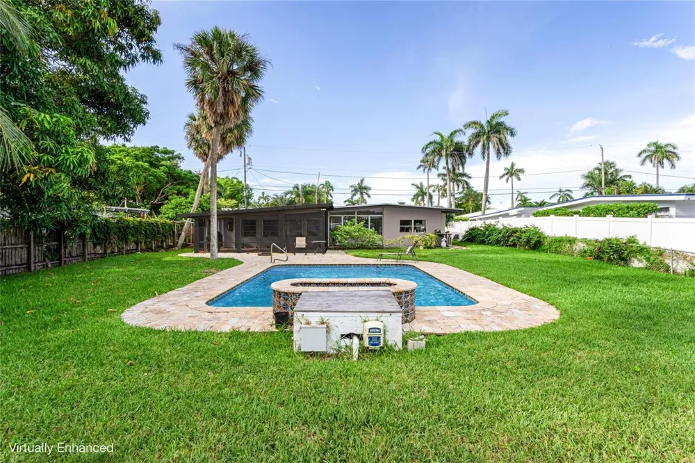 7 Sunset Lane Lauderdale By The Sea, FL 33062
